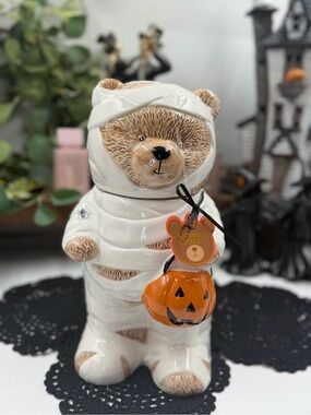 Creepy Critters Mummy Teddy Bear Halloween Cookie Jar Pumpkin Viral NWT